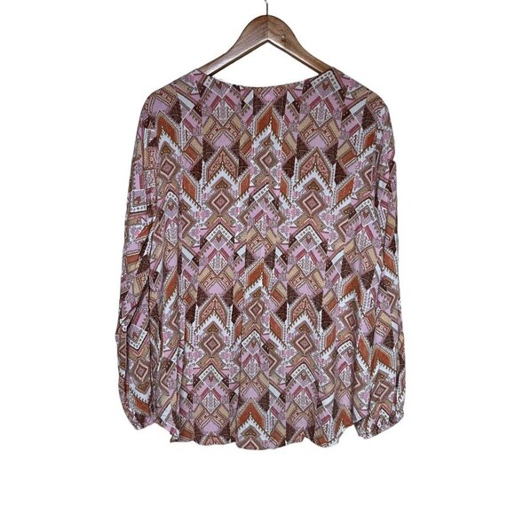 J. Jill woman size 1X Pin-tuck Tunic 100% Rayon‎ Top Earthy Peach Tribal Print - Picture 2 of 8
